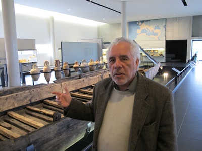 Philippe Rigaud a brossé en occitan l'intérêt de la découverte (photo MN)