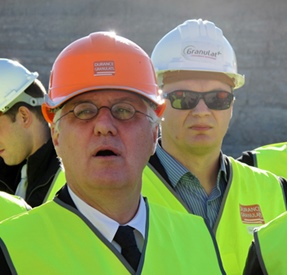 En décembre 2013, Philippe Martin, le ministre de l'Ecologie, avait visité la centrale photovoltaïque à l'occasion d'un colloque sur l'économie circulaire (photo MN)