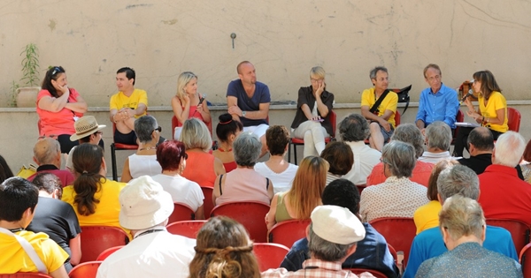 Un débat où les artistes invités du Festival de Martigues étaient très représentés (photo Festival de Martigues DR)