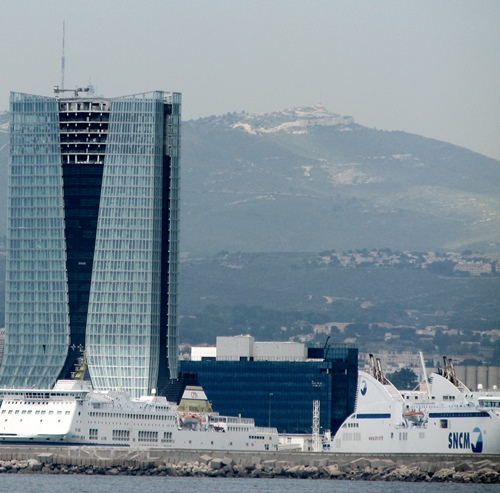 400 millions de dettes, qui ne seront pas forcément effacées, et qui limiteront les possibilités de reprise. La compagnie de ferrys emploie 1800 personnes (photo MN)