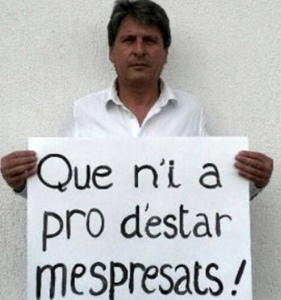 David Grosclaude a entamé une grève de la faim le 27 mai pour obtenir la publication au JO du décret portant création de l'Office de la langue occitane, pour lequel deux Conseils Régionaux ont délibéré voici plus d'un an (photo XDR) David Grosclaude a entamé une grève de la faim le 27 mai pour obtenir la publication au JO du décret portant création de l'Office de la langue occitane, pour lequel deux Conseils Régionaux ont délibéré voici plus d'un an (photo XDR)