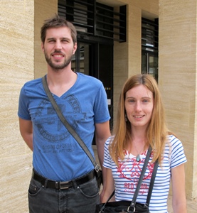 Arthur était sensibilisé à la défense du patrimoine immatériel, Mylène s'est souvenue du provençal parlé par sa grand-mère. Et les visiteurs auront une information plus juste, vivante et complète sur la ville qu'ils découvrent (photo MN)