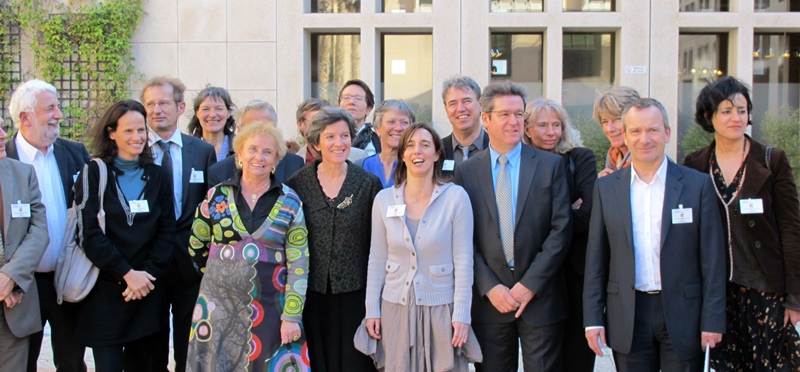 En 2010, una còla unida au Consèu Regionau. Cinc ans après, EELV assaja d'i anar de cotria 'mé lo Partit de Gaucha, e benleu lo PCF, mai plus lo POC (photo MN) En 2010, una còla unida au Consèu Regionau. Cinc ans après, EELV assaja d'i anar de cotria 'mé lo Partit de Gaucha, e benleu lo PCF, mai plus lo POC (photo MN)