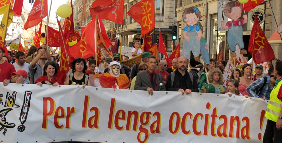 L'IEO co-organise la manifestation de Montpellier, où il espère favoriser une loi pour les langues régionales (photo MN)