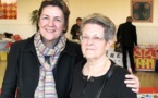Clavairitz de l’IEO 13 Eliana passa lo testimòni a Silvia Clavairitz de l’IEO 13 Eliana passa lo testimòni a Silvia