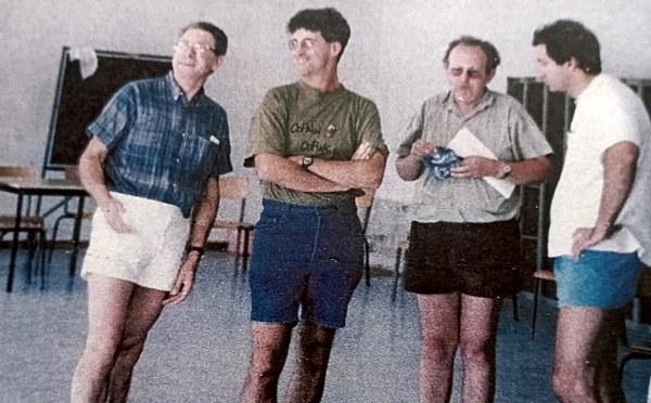 Jean-Claude Bouvier, Gérard Gouiran, Felip Martel de g à d lors d'une Ecole Occitane d'Eté dans la montagne de Lure, début des années 1980 (Fonds Martel)